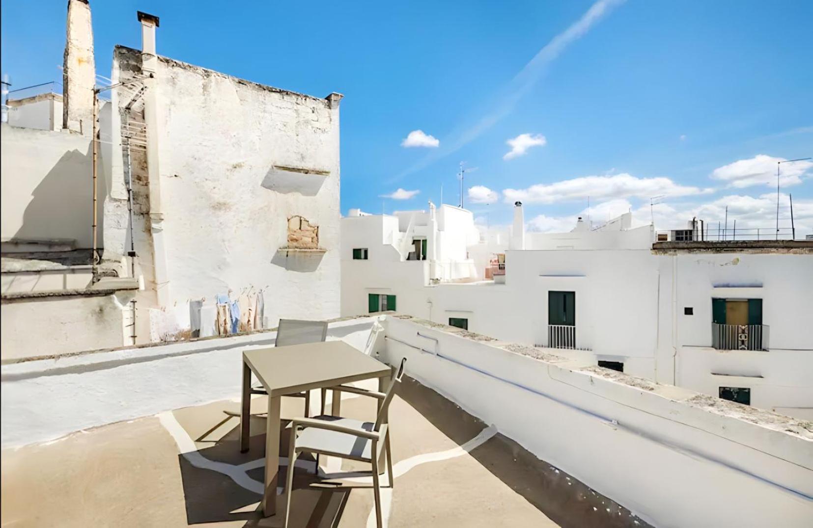 Dimora Luxury Con Terrazza - Centro Storico Ostuni Exterior photo